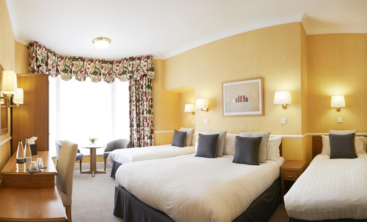 Riviera Town House Hotel Scarborough Bagian luar foto